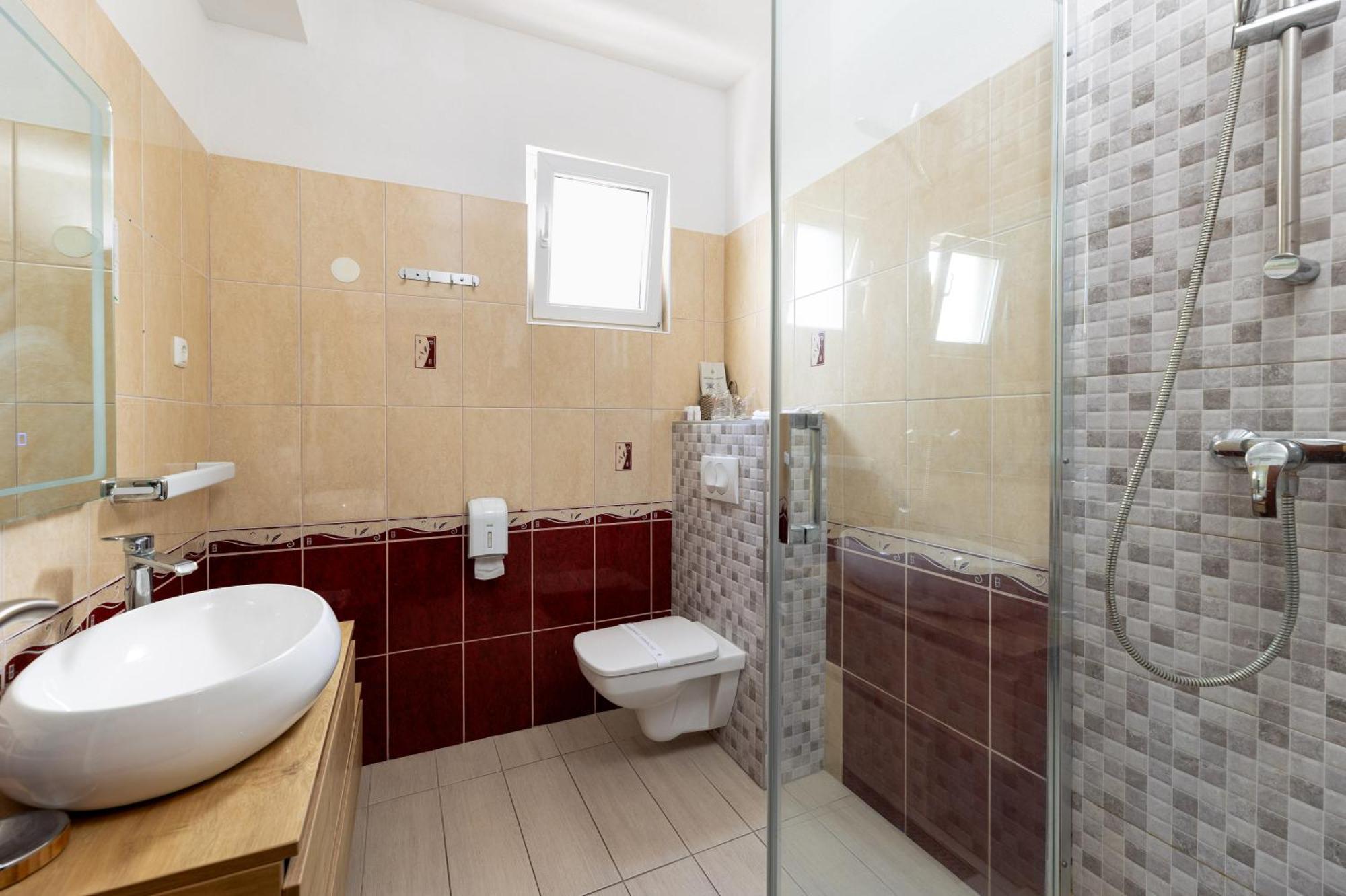 Villa Okruk-10 Meters Away From The Beach Okrug Gornji Zewnętrze zdjęcie
